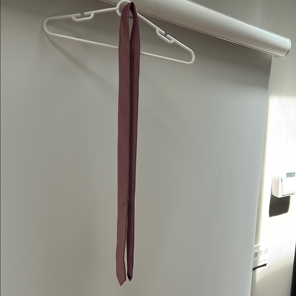 Elegant Burgundy Tie
